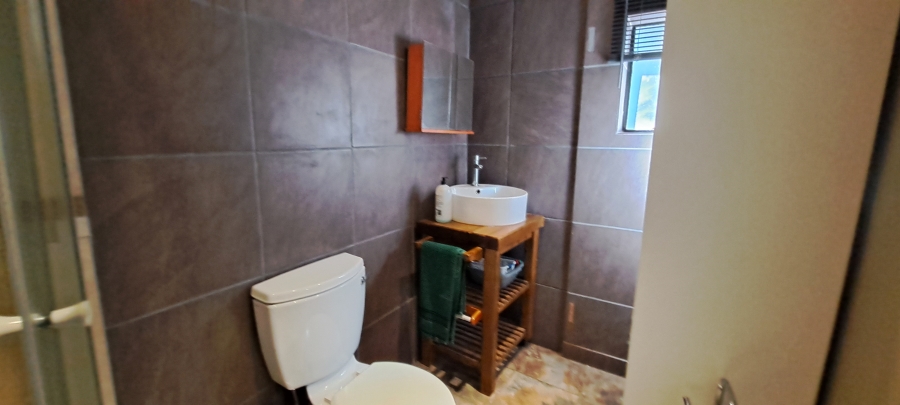 To Let 1 Bedroom Property for Rent in Roodekrans Gauteng