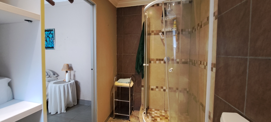 To Let 1 Bedroom Property for Rent in Roodekrans Gauteng