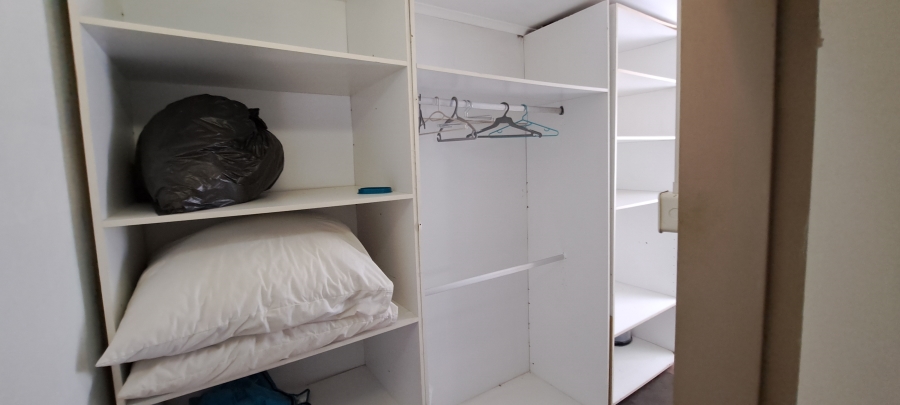 To Let 1 Bedroom Property for Rent in Roodekrans Gauteng