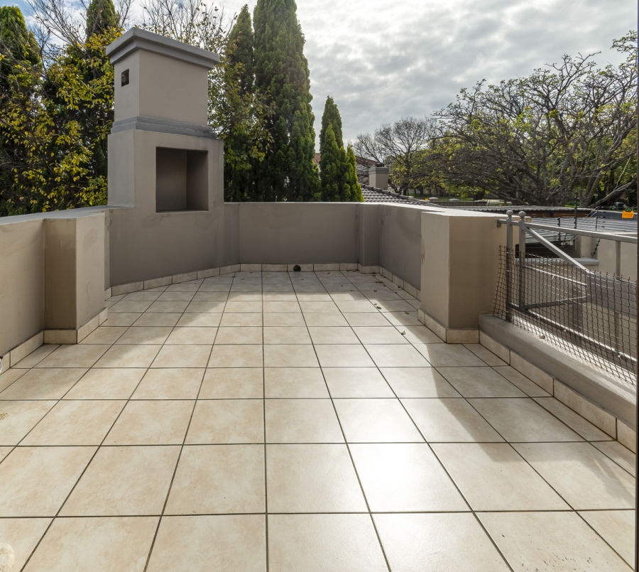 To Let 4 Bedroom Property for Rent in Brooklyn Gauteng