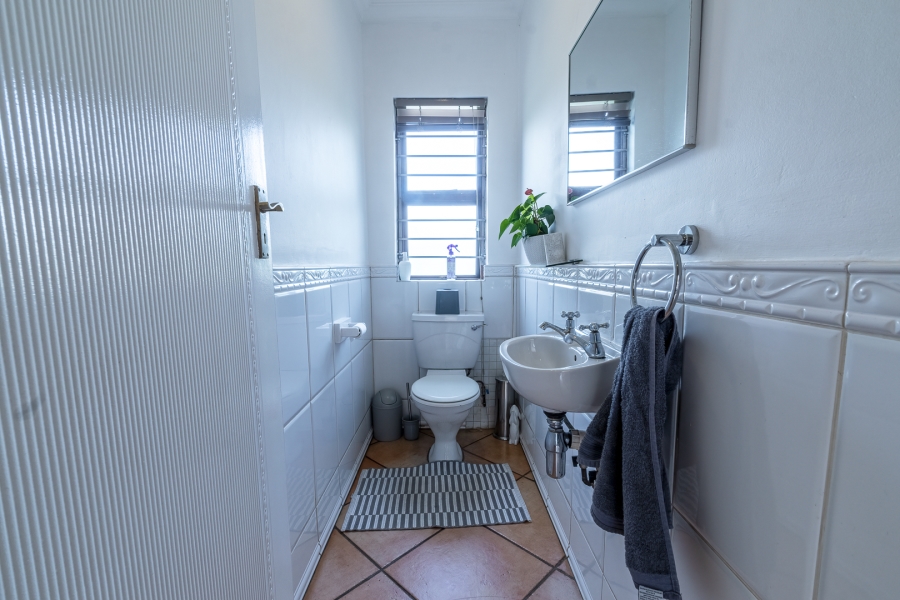 To Let 4 Bedroom Property for Rent in Brooklyn Gauteng