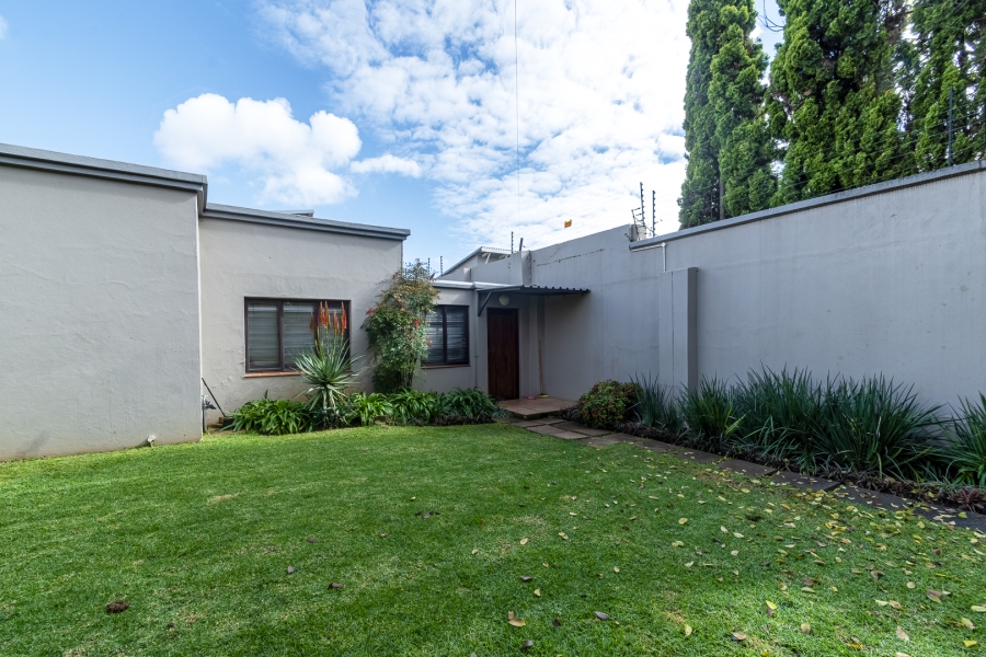 To Let 4 Bedroom Property for Rent in Brooklyn Gauteng