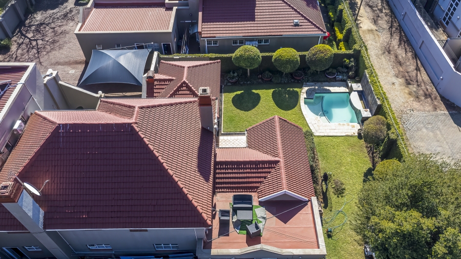 4 Bedroom Property for Sale in Baileys Muckleneuk Gauteng