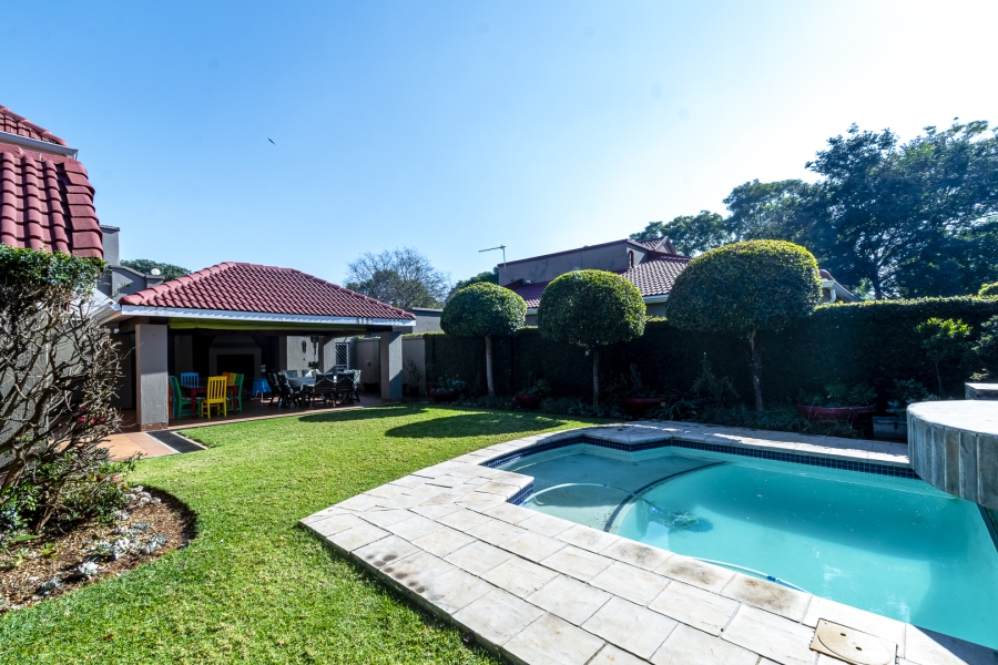 4 Bedroom Property for Sale in Baileys Muckleneuk Gauteng