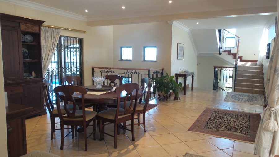 4 Bedroom Property for Sale in Waterkloof Ridge Gauteng