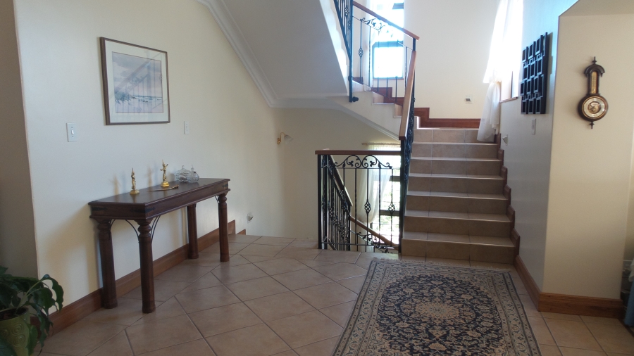 4 Bedroom Property for Sale in Waterkloof Ridge Gauteng