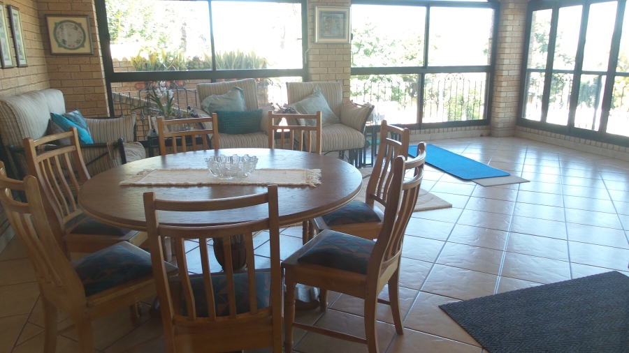 4 Bedroom Property for Sale in Waterkloof Ridge Gauteng