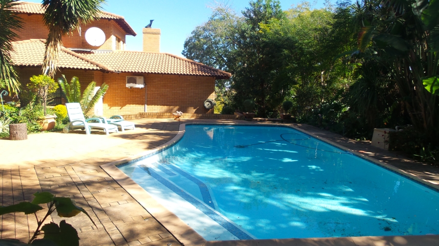 4 Bedroom Property for Sale in Waterkloof Ridge Gauteng