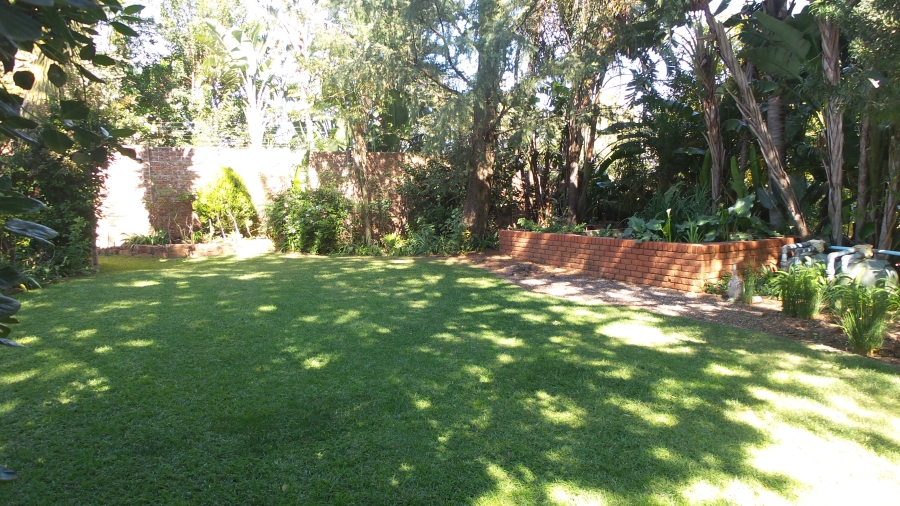 4 Bedroom Property for Sale in Waterkloof Ridge Gauteng