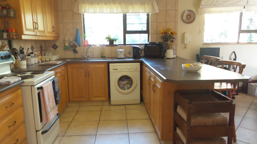 4 Bedroom Property for Sale in Waterkloof Ridge Gauteng