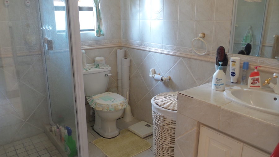 4 Bedroom Property for Sale in Waterkloof Ridge Gauteng