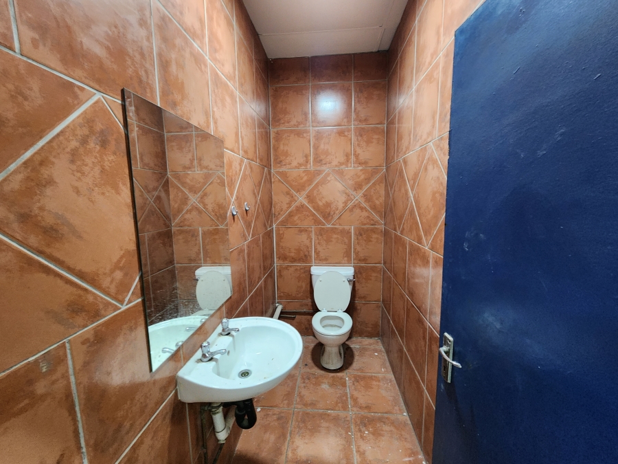 To Let Commercial Property for Rent in Silverton Gauteng