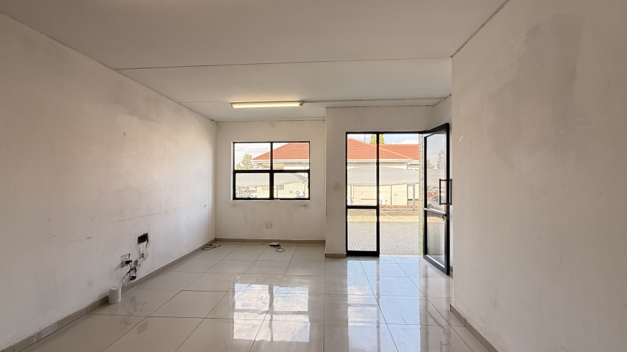 To Let Commercial Property for Rent in President Park Gauteng