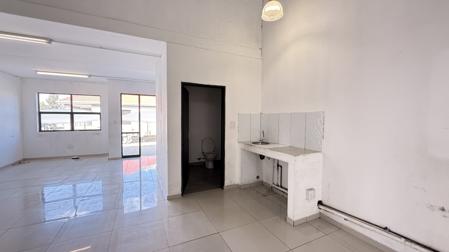 To Let Commercial Property for Rent in President Park Gauteng