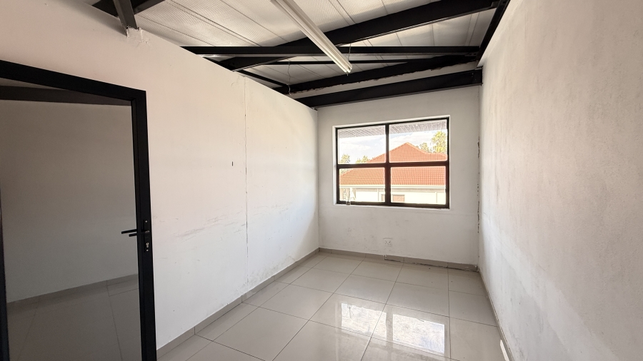 To Let Commercial Property for Rent in President Park Gauteng