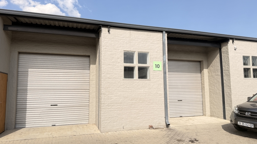 To Let Commercial Property for Rent in President Park Gauteng
