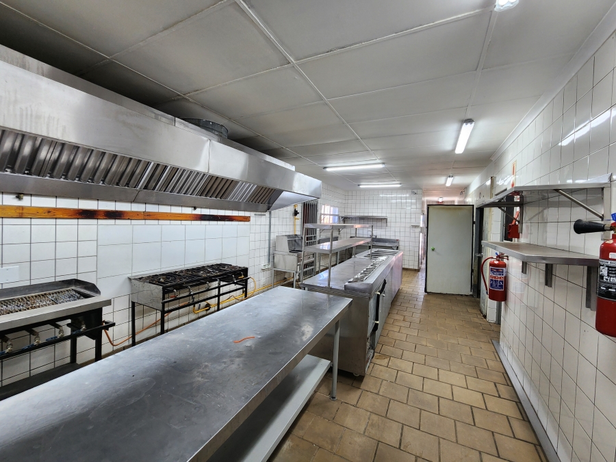 To Let Commercial Property for Rent in Montana Gauteng