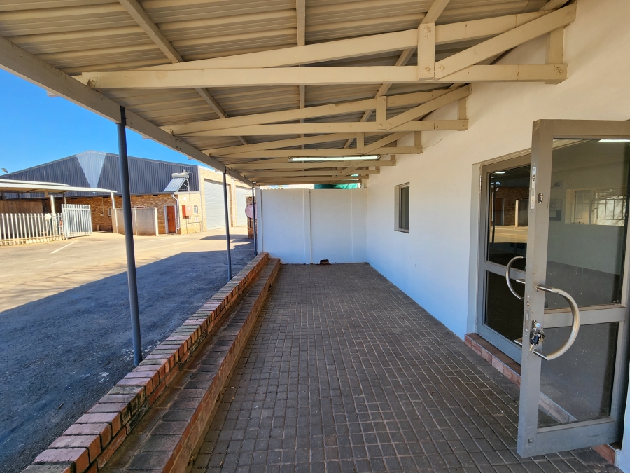 To Let Commercial Property for Rent in Montana Gauteng