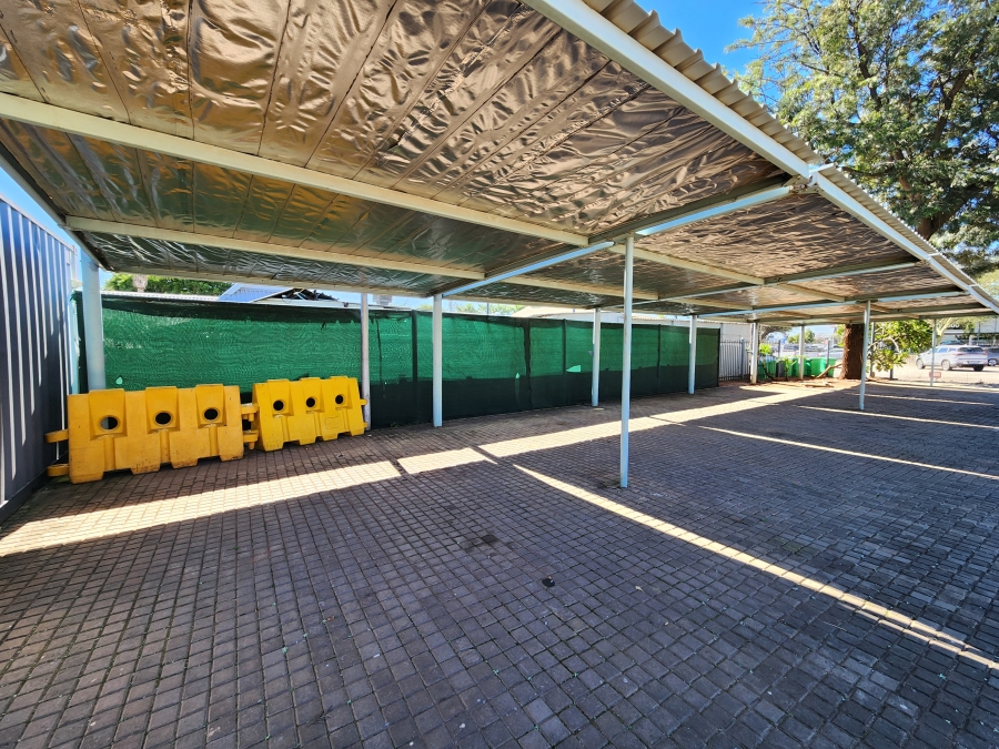 To Let Commercial Property for Rent in Montana Gauteng