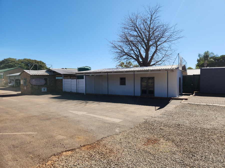 To Let Commercial Property for Rent in Montana Gauteng