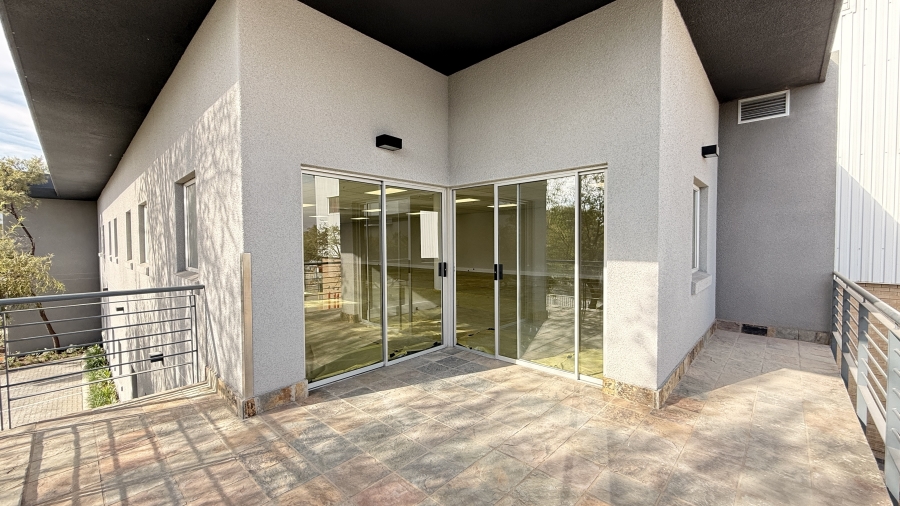 To Let Commercial Property for Rent in Kosmosdal Gauteng