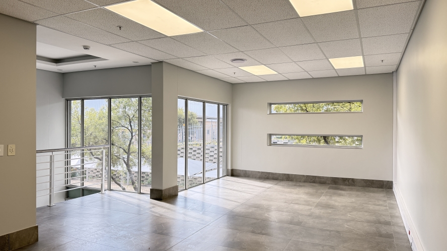 To Let Commercial Property for Rent in Kosmosdal Gauteng