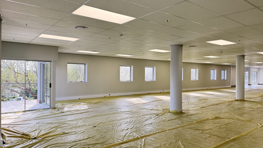 To Let Commercial Property for Rent in Kosmosdal Gauteng