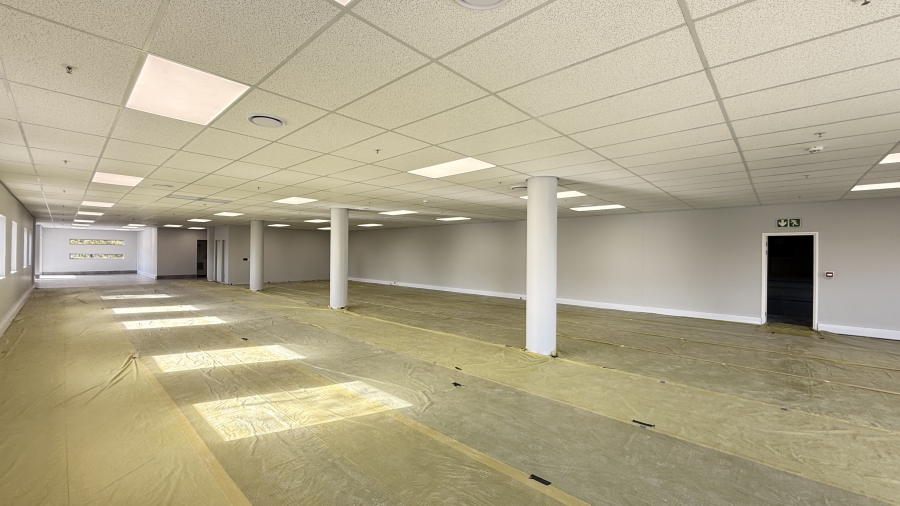 To Let Commercial Property for Rent in Kosmosdal Gauteng