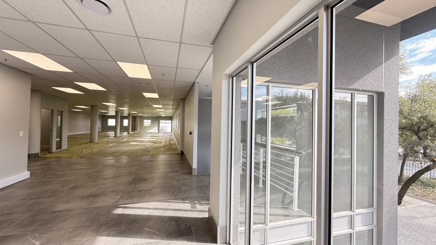 To Let Commercial Property for Rent in Kosmosdal Gauteng