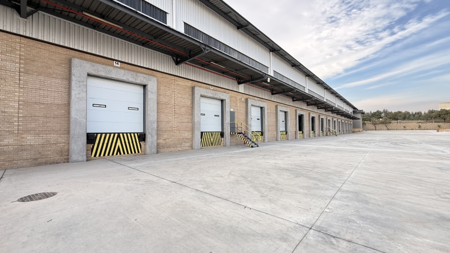 To Let Commercial Property for Rent in Kosmosdal Gauteng