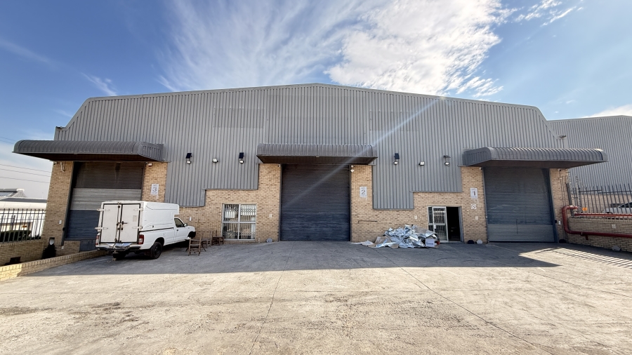 To Let Commercial Property for Rent in Randjespark Gauteng
