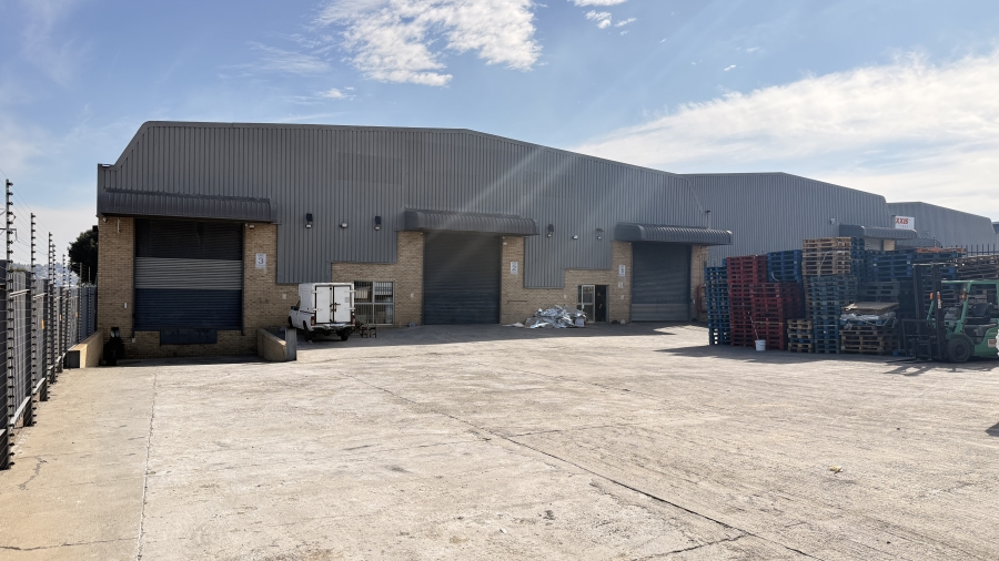 To Let Commercial Property for Rent in Randjespark Gauteng