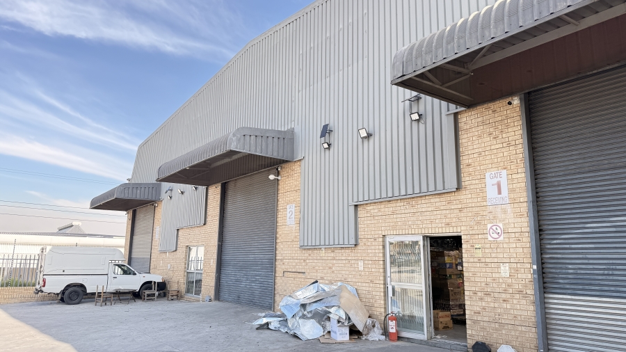 To Let Commercial Property for Rent in Randjespark Gauteng