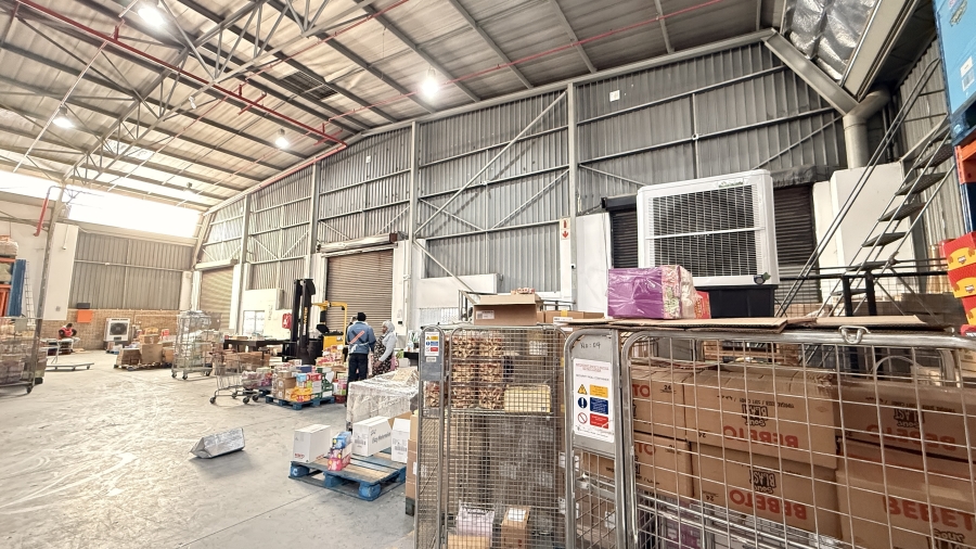 To Let Commercial Property for Rent in Randjespark Gauteng