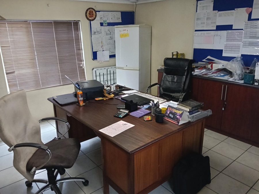 Commercial Property for Sale in Dunswart Gauteng