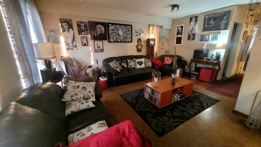 3 Bedroom Property for Sale in Sunnyside Gauteng