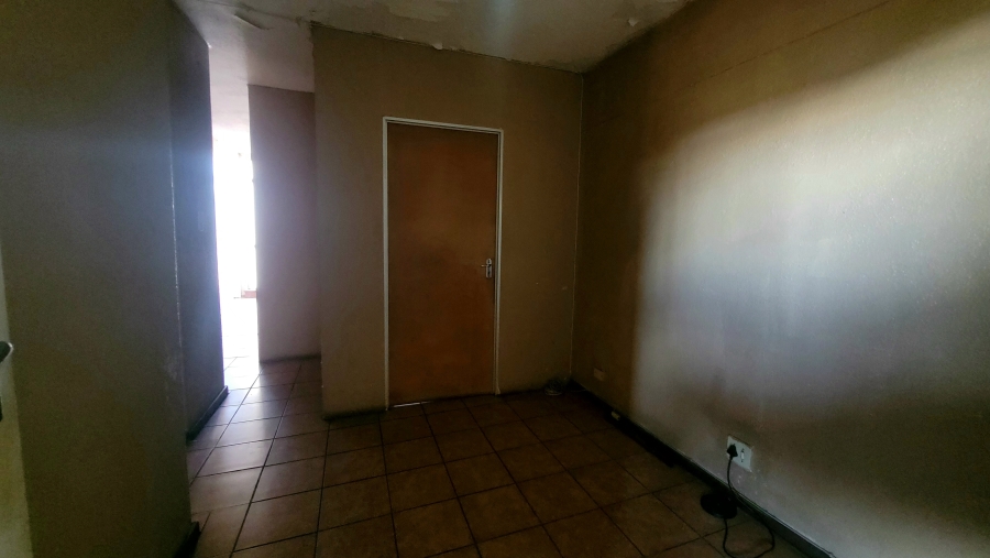 2 Bedroom Property for Sale in Sunnyside Gauteng
