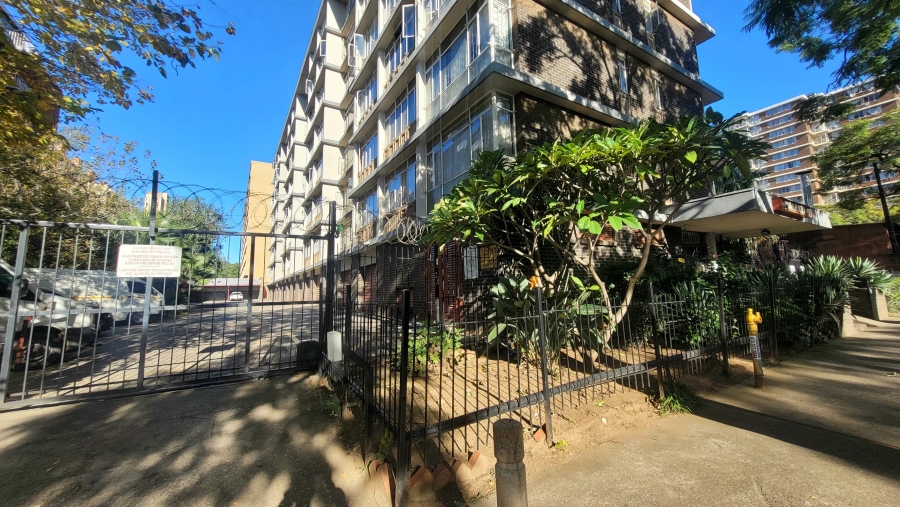 2 Bedroom Property for Sale in Sunnyside Gauteng
