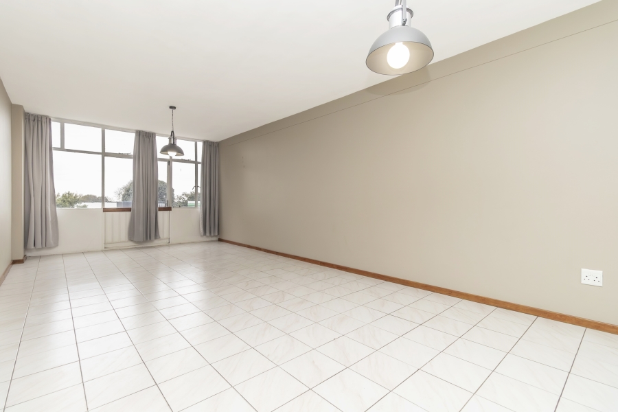 2 Bedroom Property for Sale in Linden Gauteng