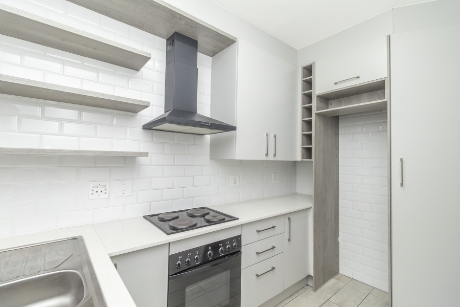 2 Bedroom Property for Sale in Linden Gauteng