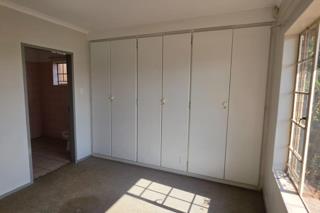 3 Bedroom Property for Sale in Magalieskruin Gauteng