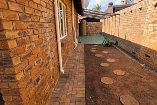 3 Bedroom Property for Sale in Magalieskruin Gauteng