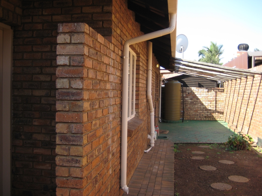 3 Bedroom Property for Sale in Magalieskruin Gauteng