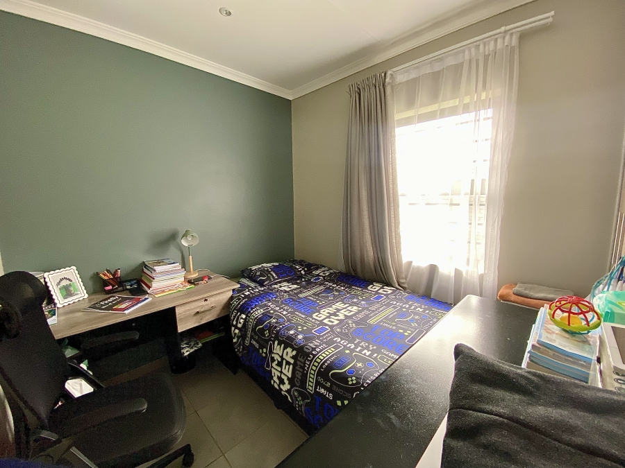 3 Bedroom Property for Sale in Lotus Gardens Gauteng