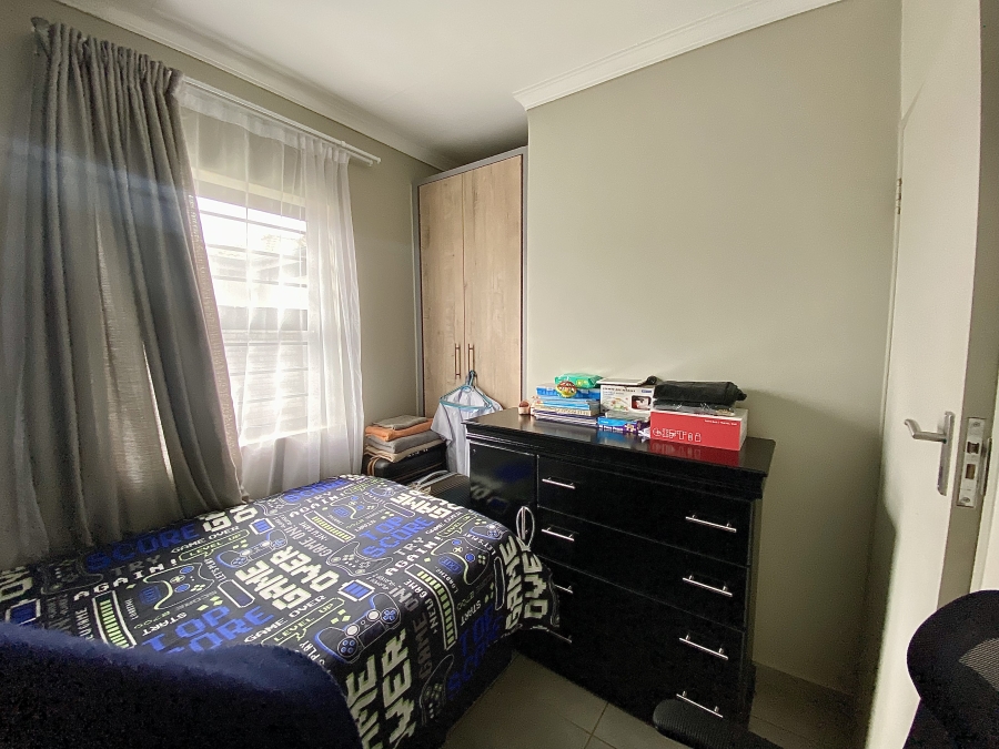 3 Bedroom Property for Sale in Lotus Gardens Gauteng