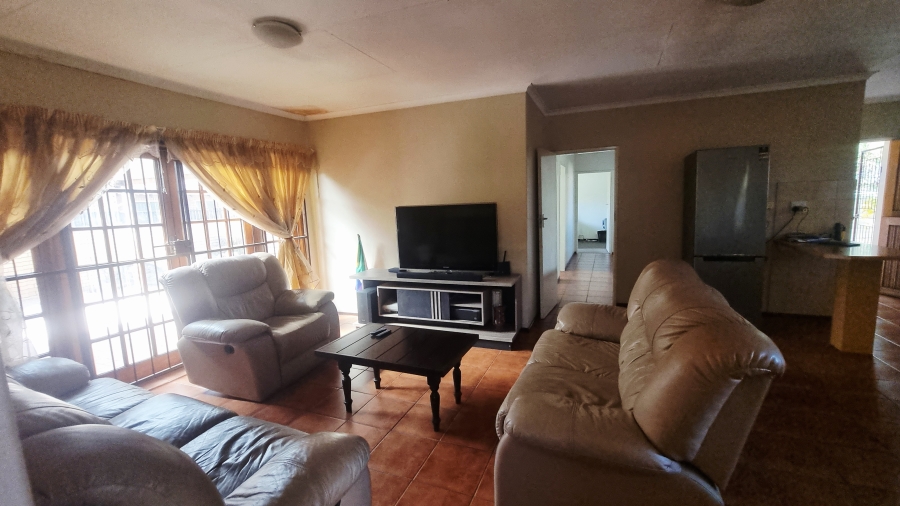 3 Bedroom Property for Sale in Erasmuskloof Gauteng