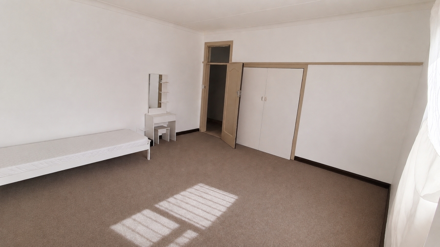 To Let 3 Bedroom Property for Rent in Dunnottar Gauteng