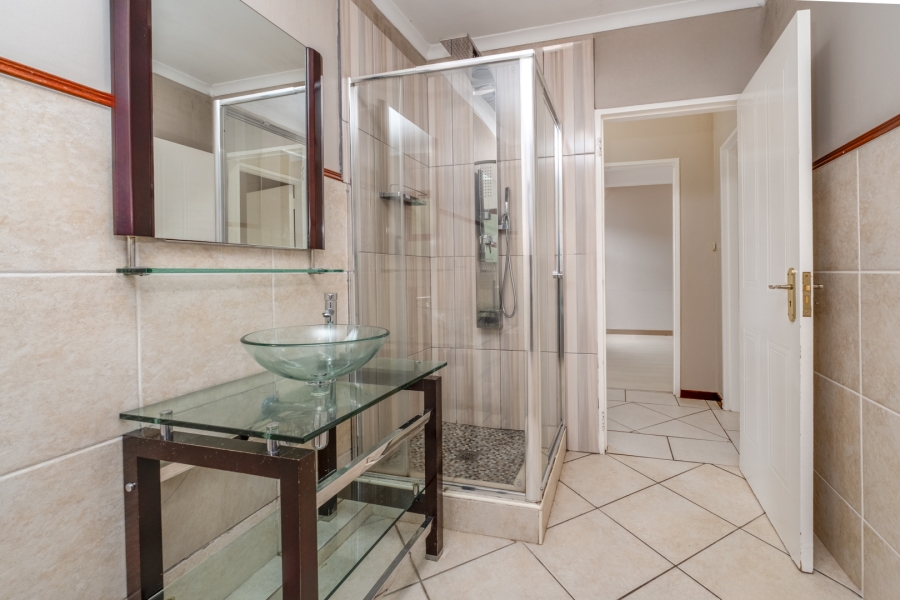 3 Bedroom Property for Sale in Bryanston Gauteng