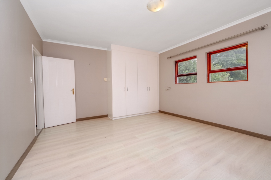 3 Bedroom Property for Sale in Bryanston Gauteng