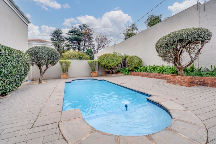 3 Bedroom Property for Sale in Bryanston Gauteng